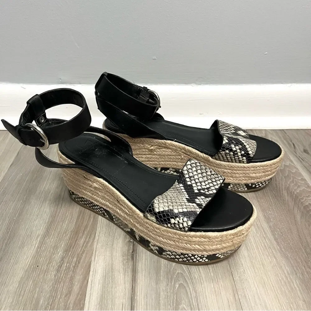 Marc Fisher Sandals Women’s 7.5 Gigli Black Leather Snake‎ Print Platform Heel